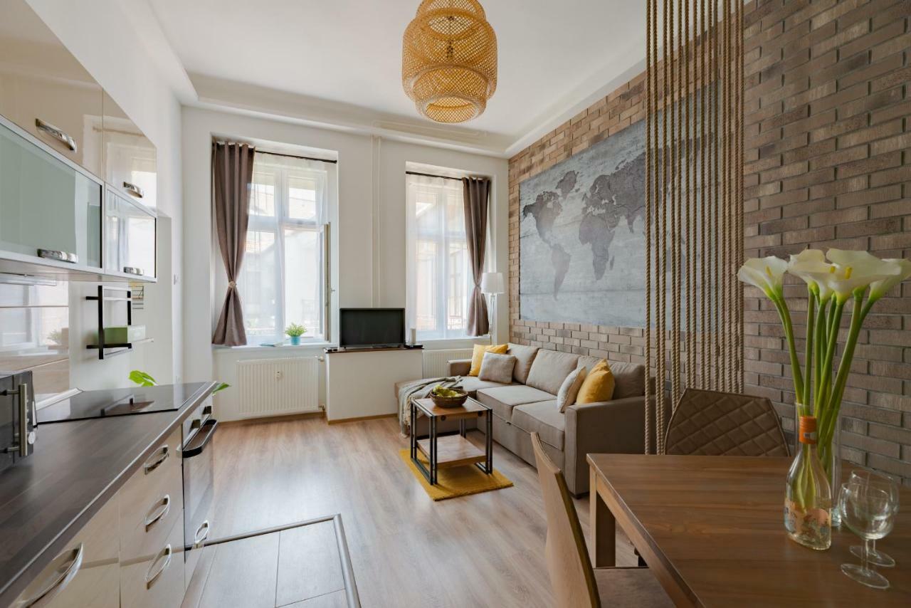 Central Kira Apartment Βουδαπέστη Εξωτερικό φωτογραφία
